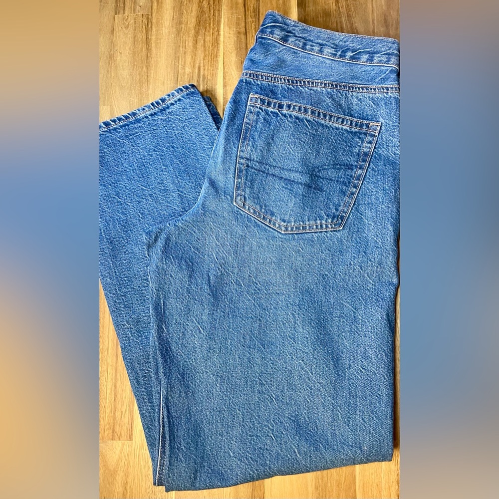 AE 90’s Straight Jeans